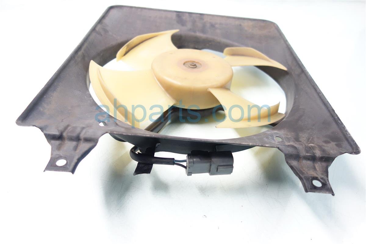 $25 Honda AC CONDENSER FAN ASSEMBLY