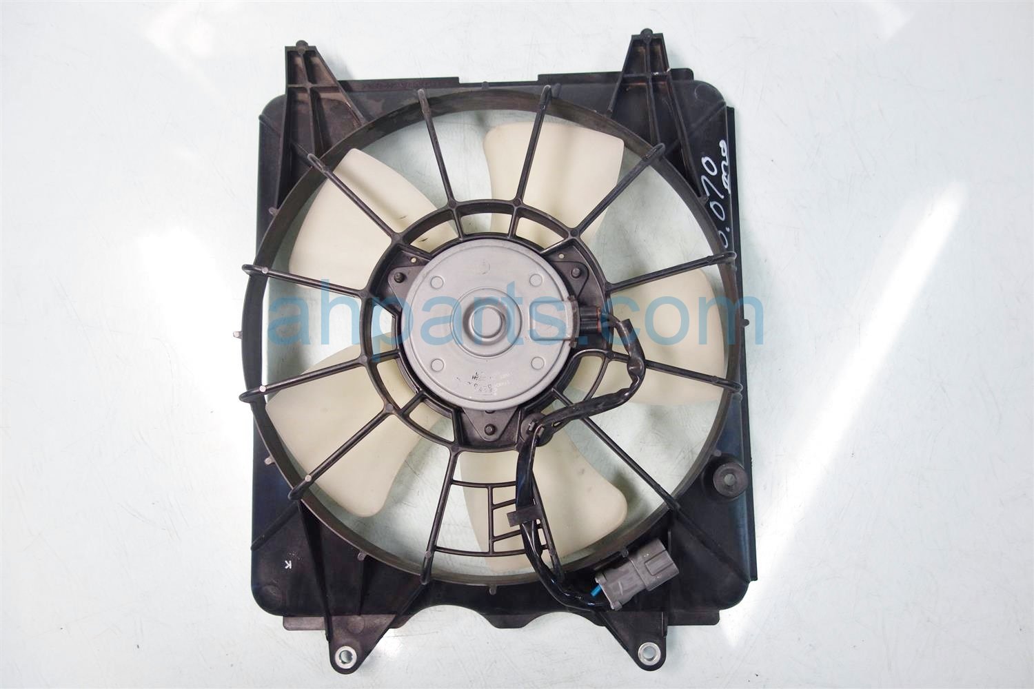 $40 Honda RADIATOR FAN ASSEMBLY