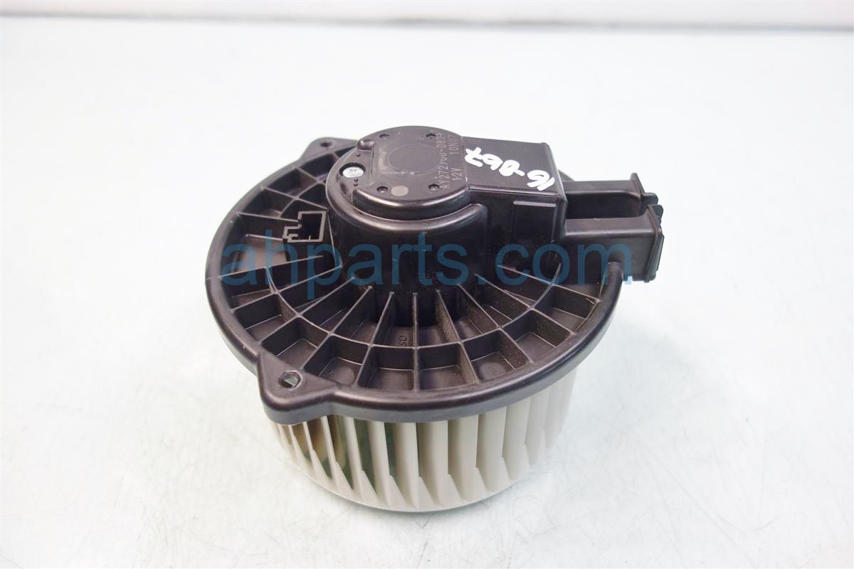 $34 Honda REAR BLOWER MOTOR 79220-TK8-A41