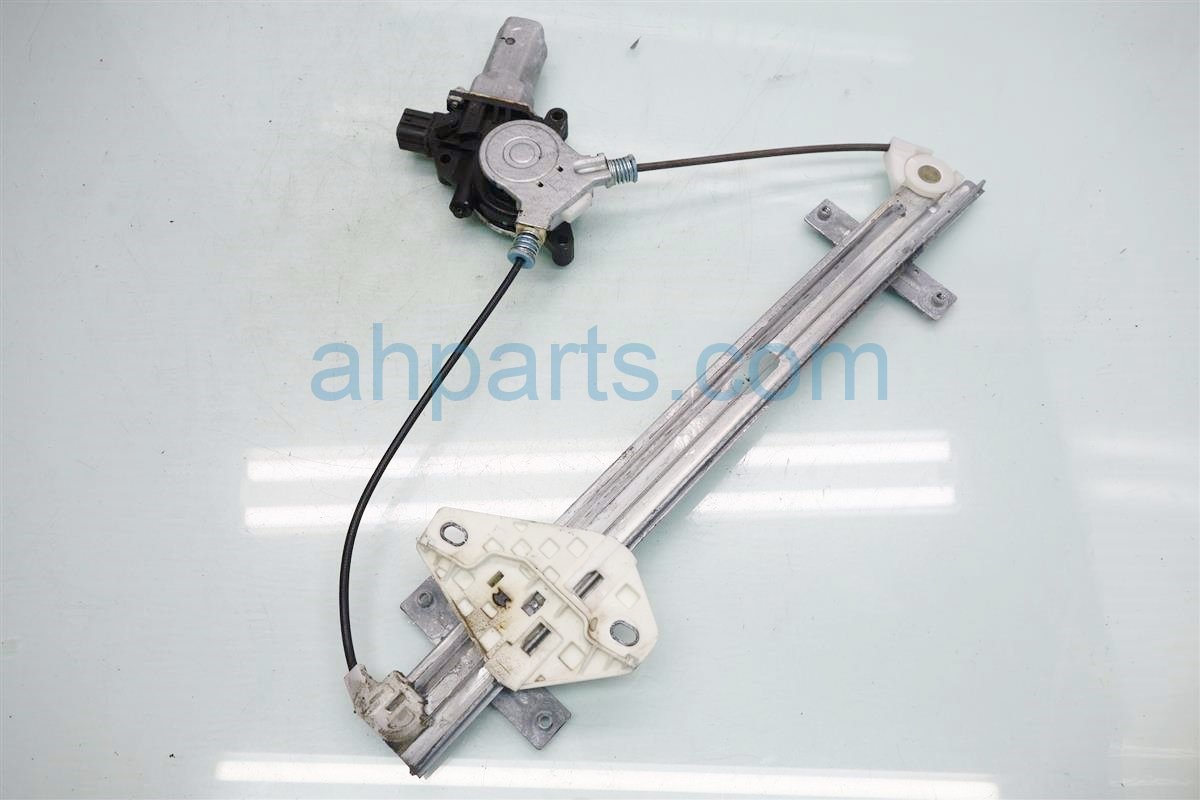 $40 Acura L/RR WINDOW REGULATOR