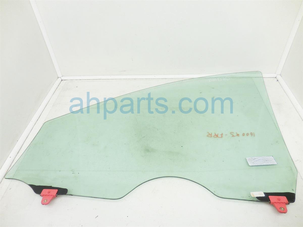 $49 Nissan FR/RH DOOR GLASS