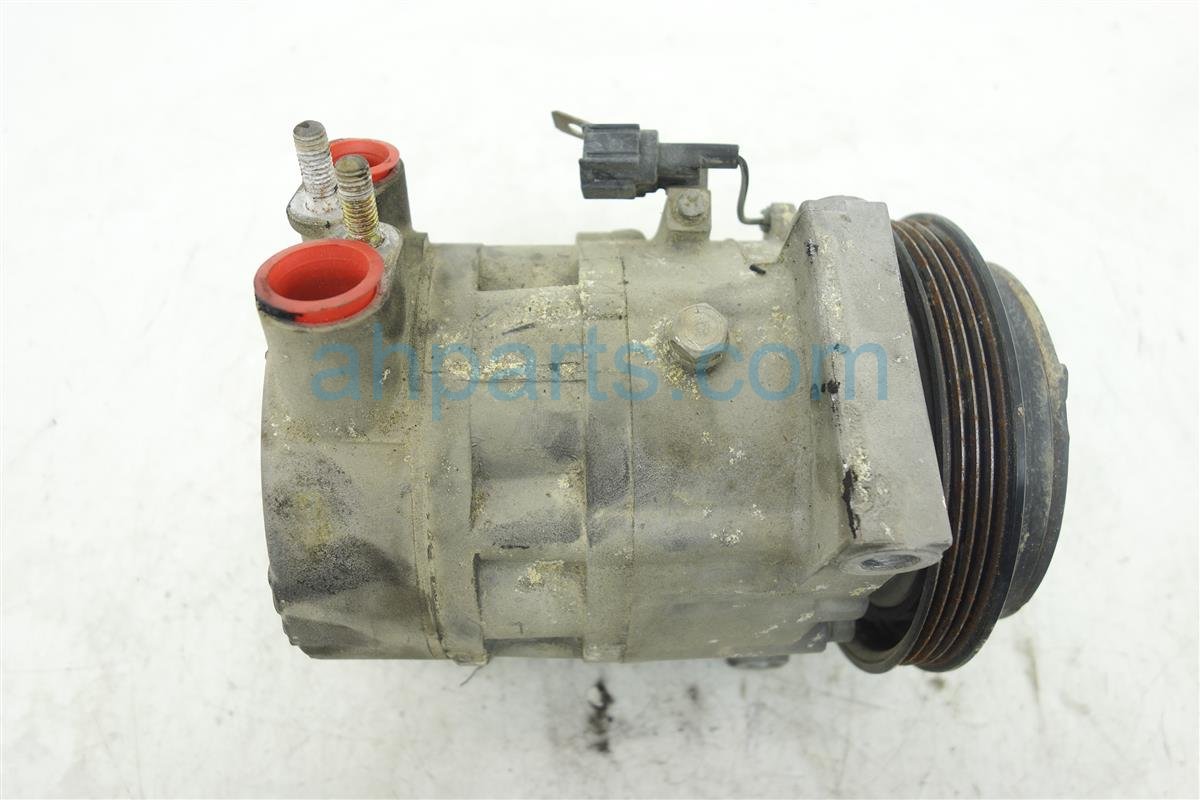 $90 Infiniti AC COMPRESSOR