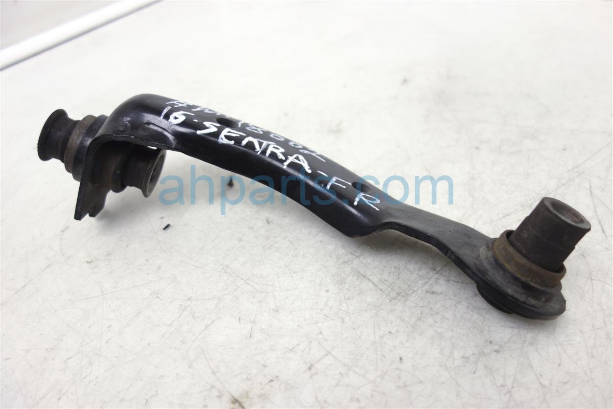 $20 Nissan FRONT RIGHT UPPER CONTROL ARM