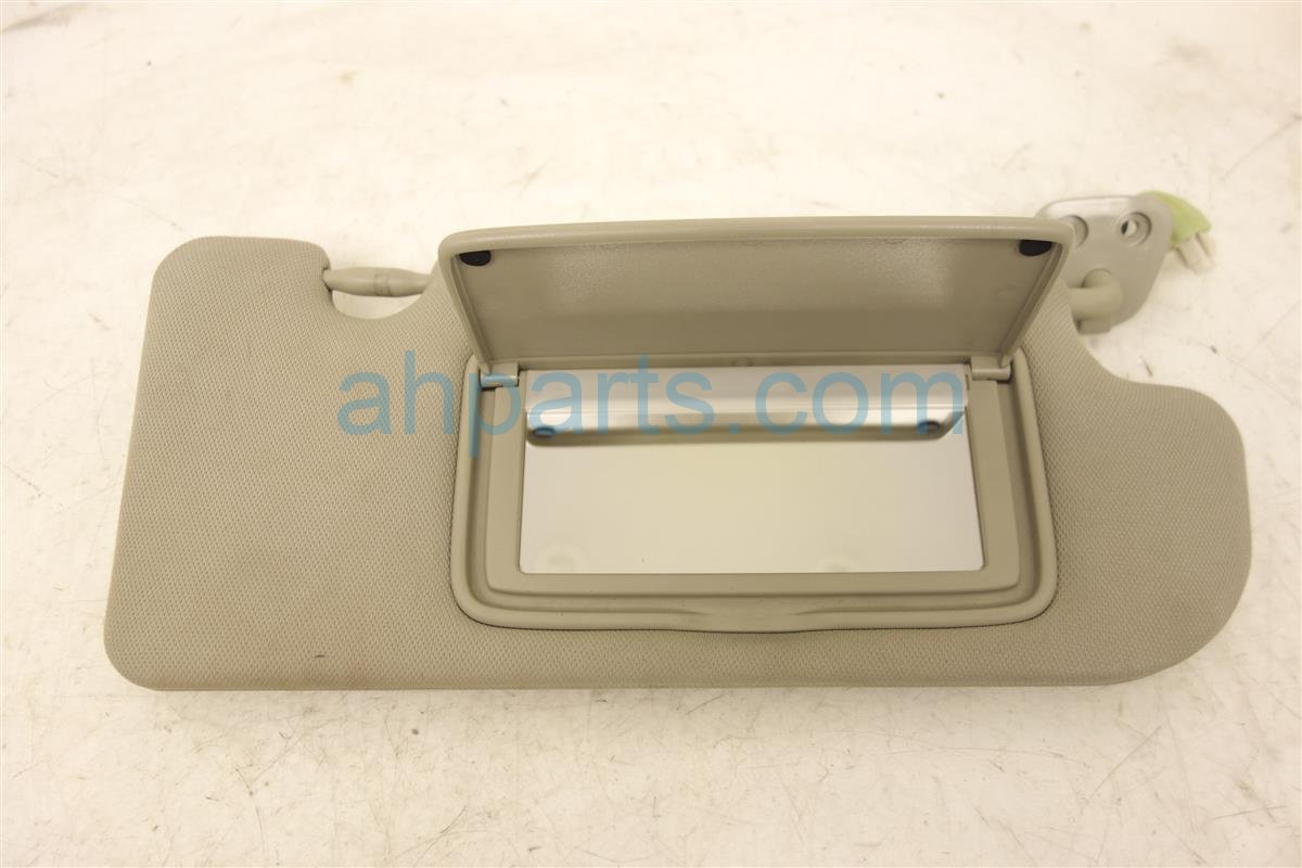 $19 Infiniti RH SUN VISOR, TAN, LIGHT