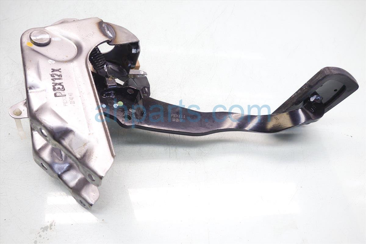 $20 Honda BRAKE PEDAL ASSY