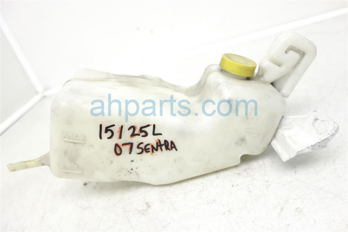 $25 Nissan 07 SENTRA COOLANT RESERVOIR