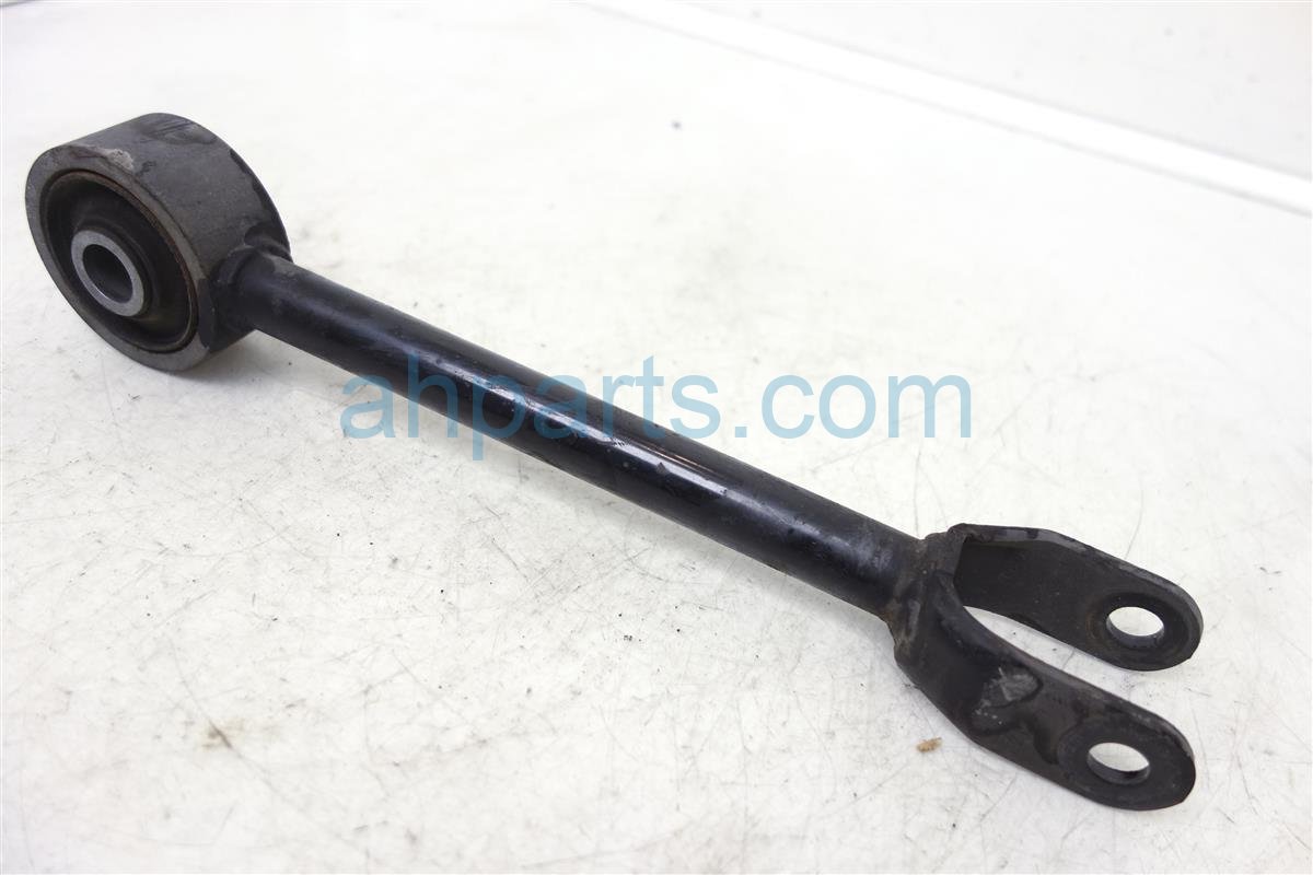 $20 Nissan RR/RH RADIUS ROD