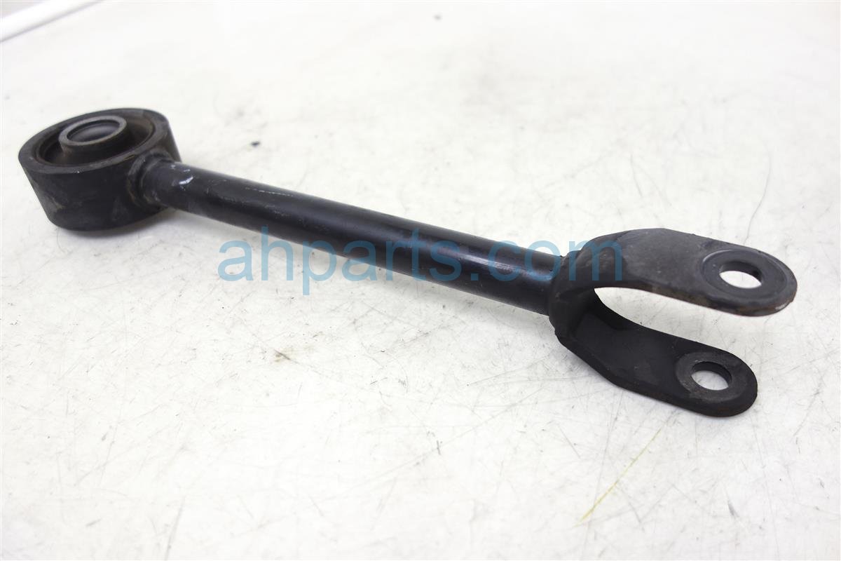 $20 Nissan RR/LH RADIUS ARM