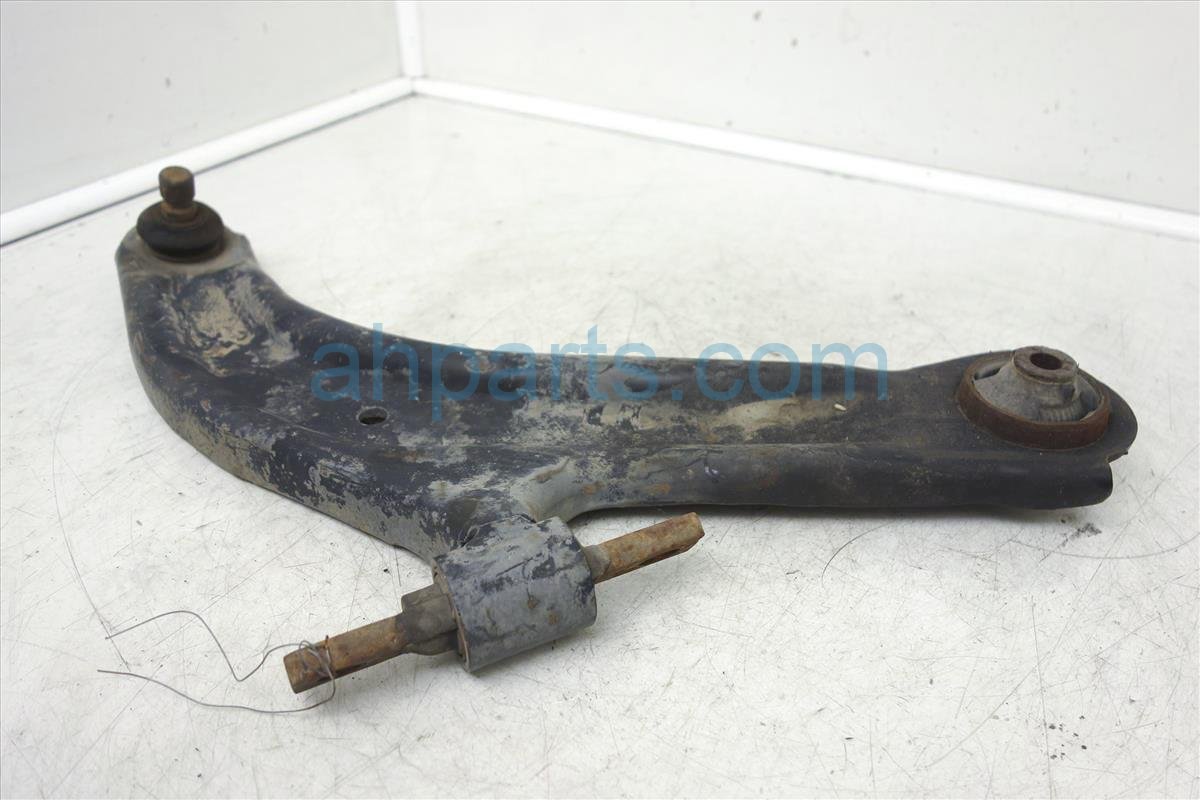 $29 Nissan FR/RH LOWER CONTROL ARM, 2.0L CVT