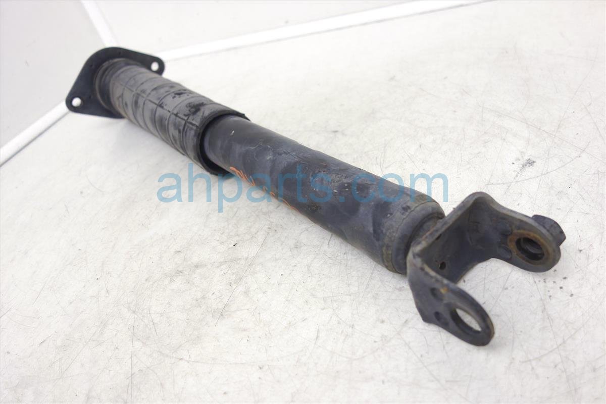 $25 Infiniti RR/LH STRUT ONLY