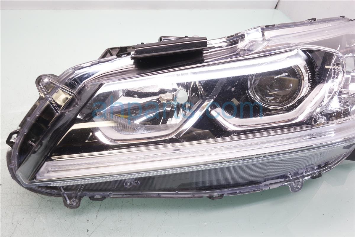 $100 Honda LH HEADLAMP LIGHT - BROKEN TABS