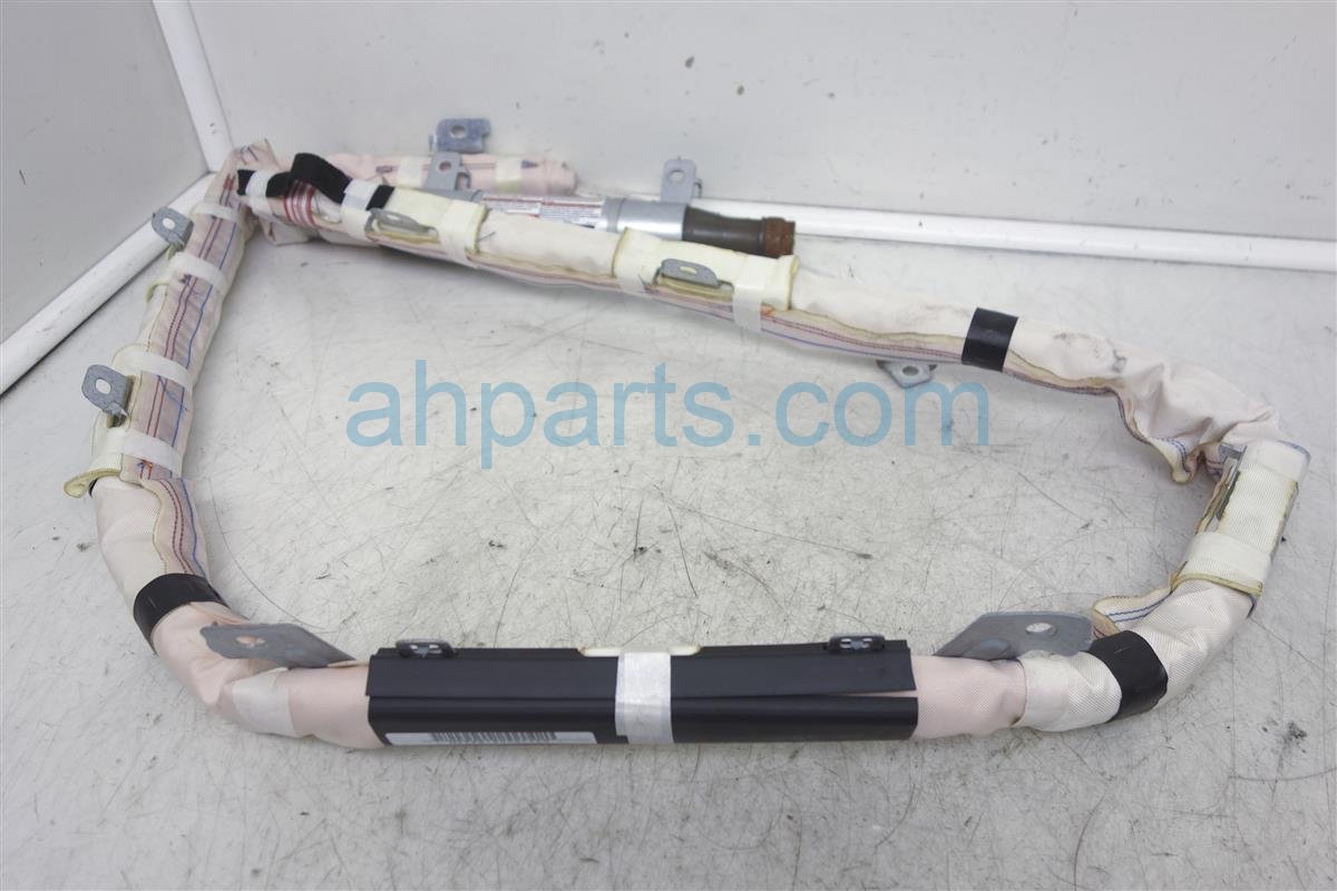 $75 Nissan RH ROOF AIR BAG, SEDAN