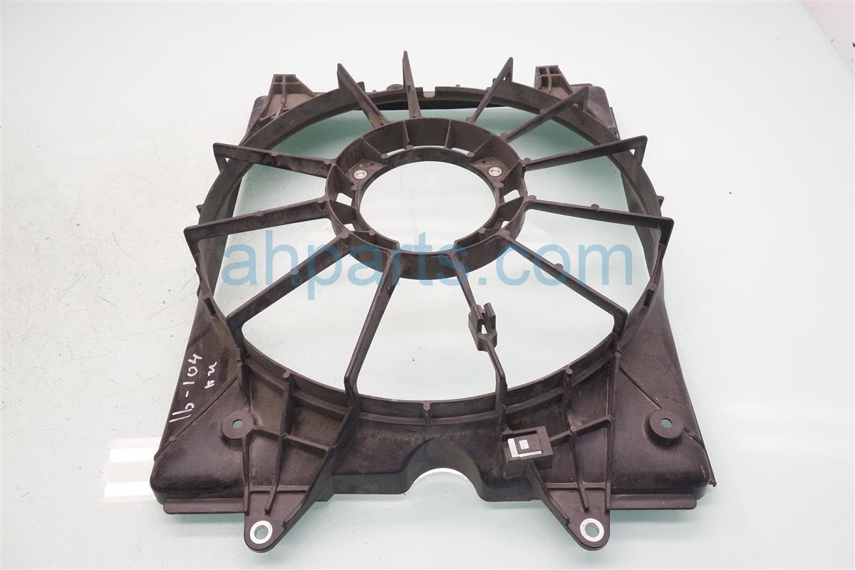 $30 Honda RADIATOR FAN SHROUD ONLY