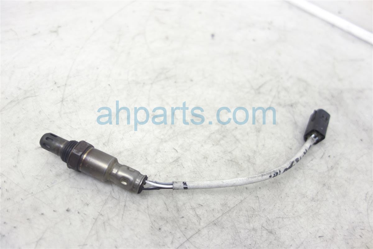 $30 Nissan FRONT LOWER HEATED OXYGEN SENSOR V6