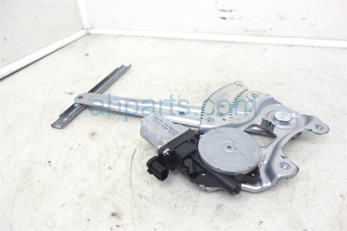 $49 Nissan RR/LH WINDOW REGULATOR, HTBK