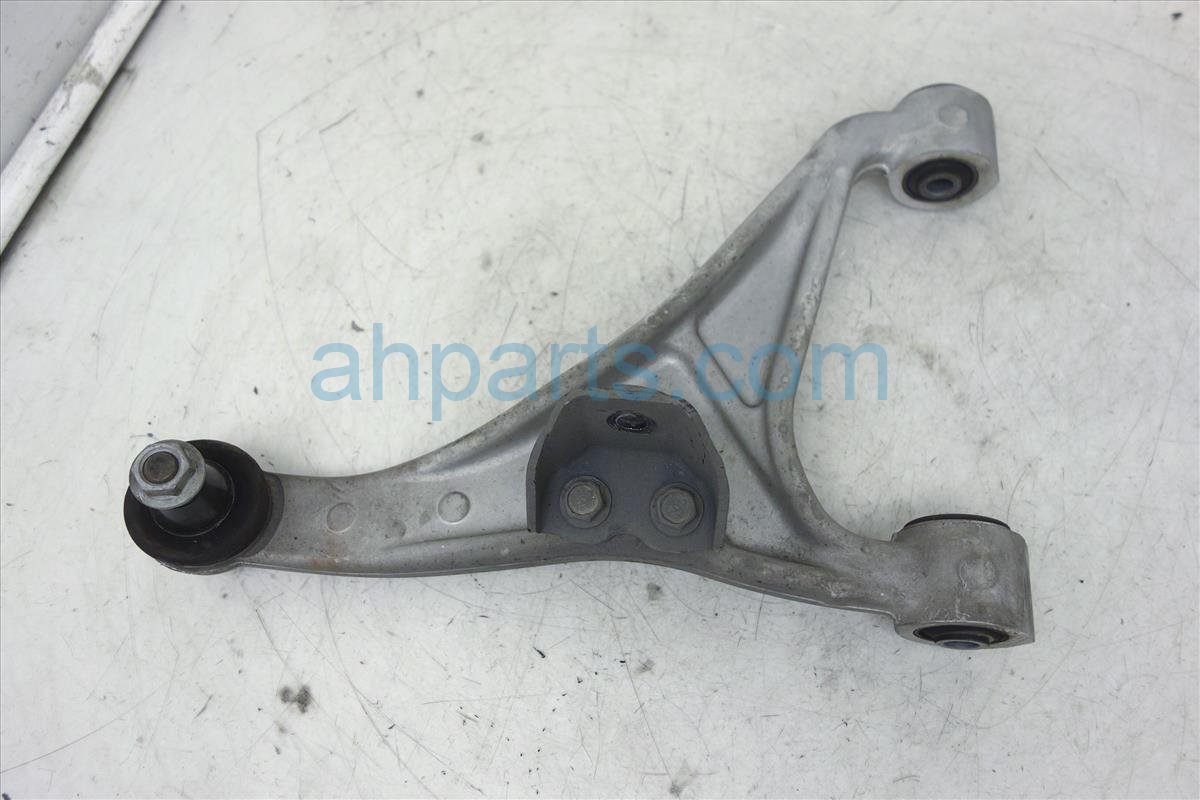 $45 Infiniti RR/LH Upper Control Arm