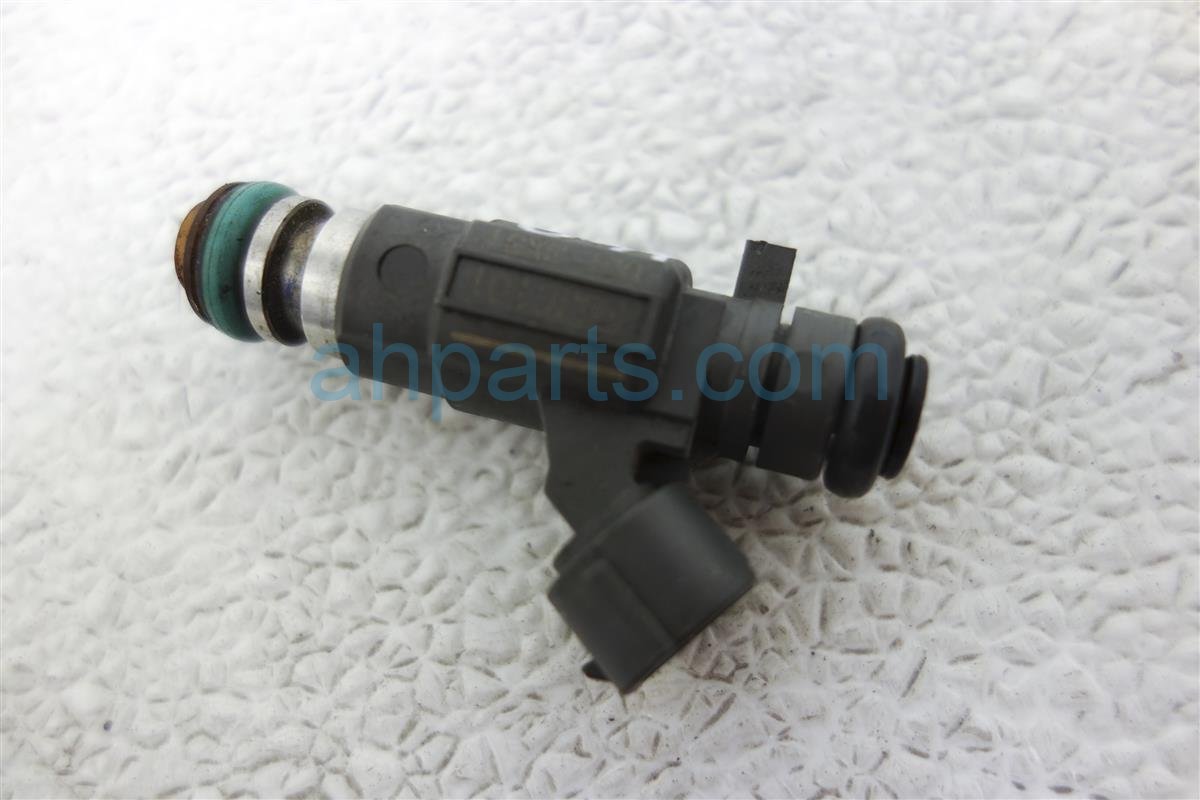 $20 Infiniti Fuel Injector