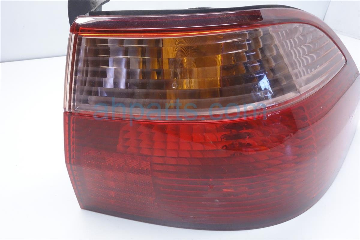 $30 Honda RH TAIL LAMP / LIGHT (BODY MOUNTED)