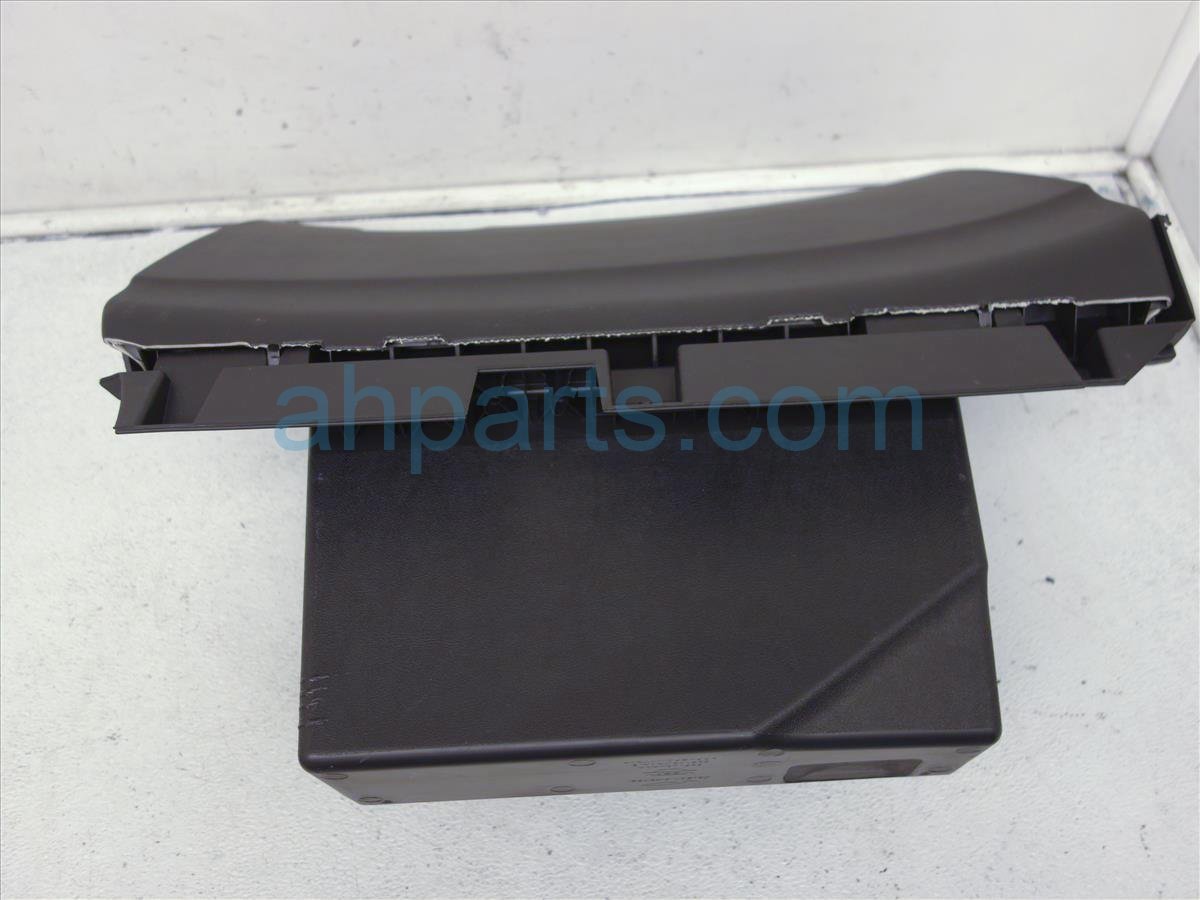 $75 Infiniti GLOVE COMPARTMENT BOX - BLACK