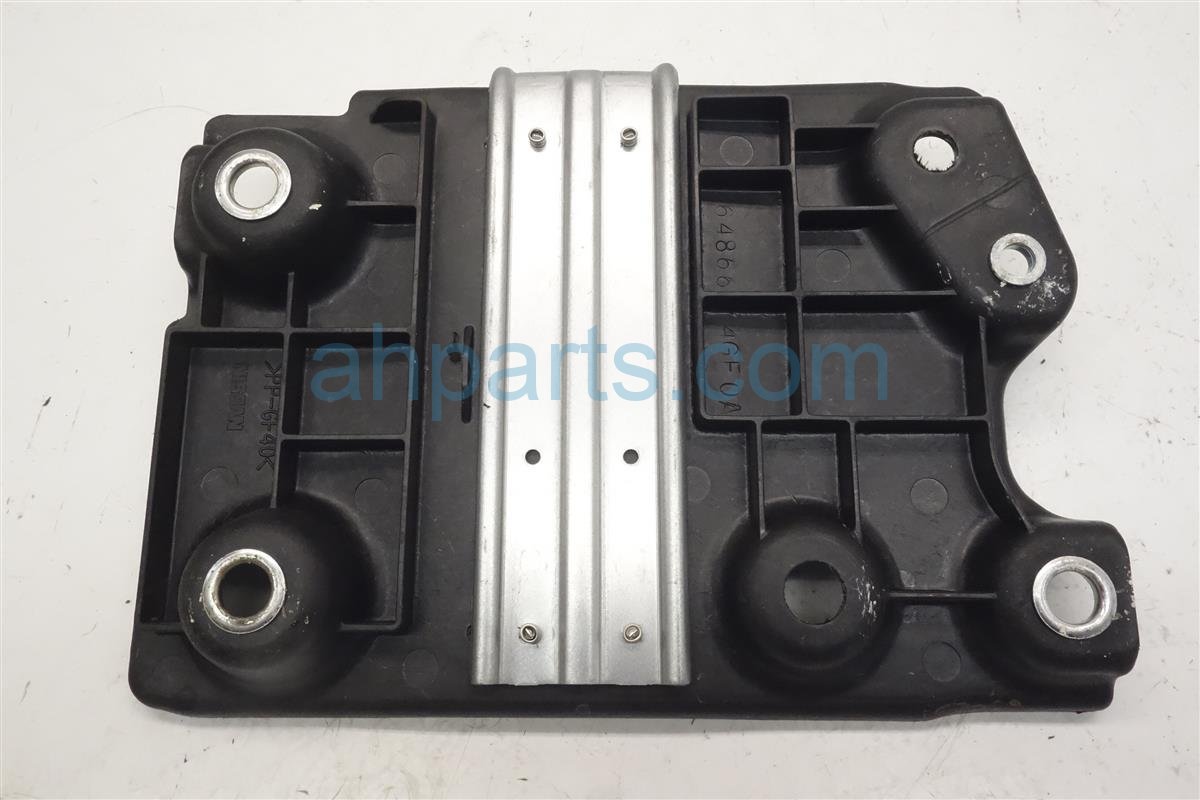 $25 Infiniti BATTERY TRAY