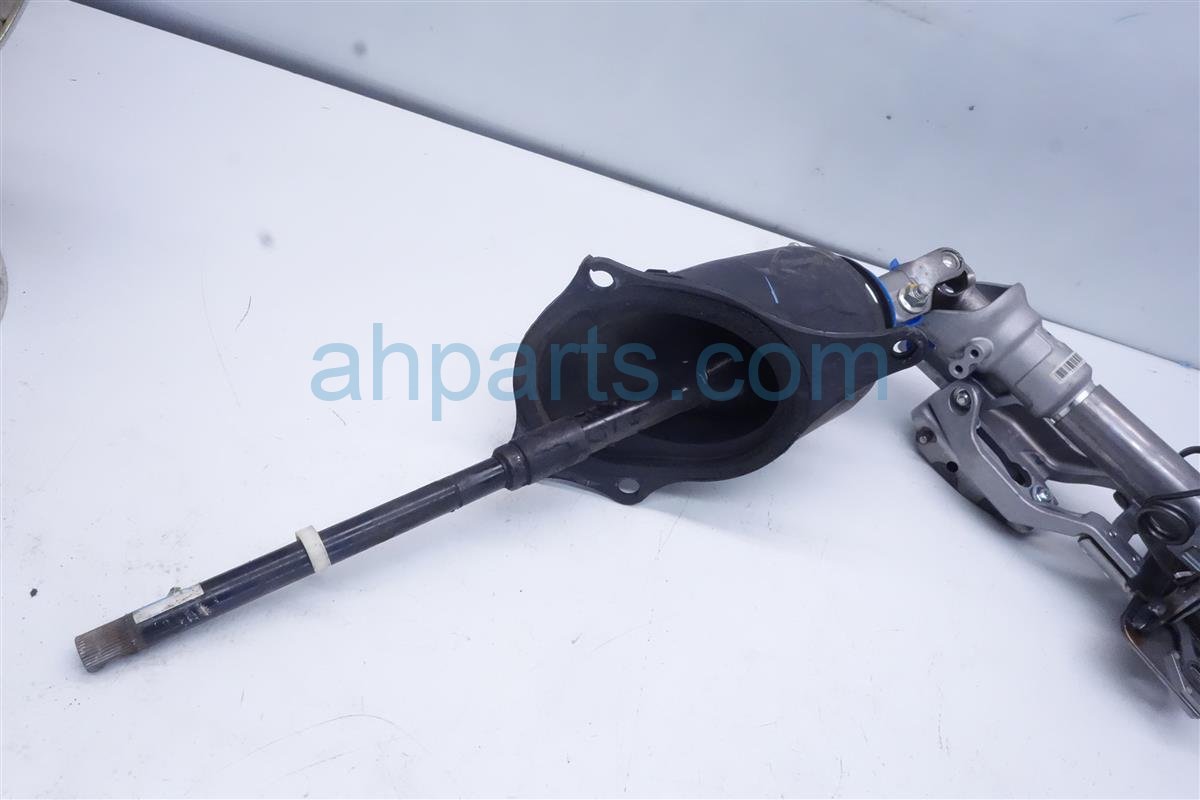 $95 Infiniti UPPER AND LOWER STEERING COLUMN