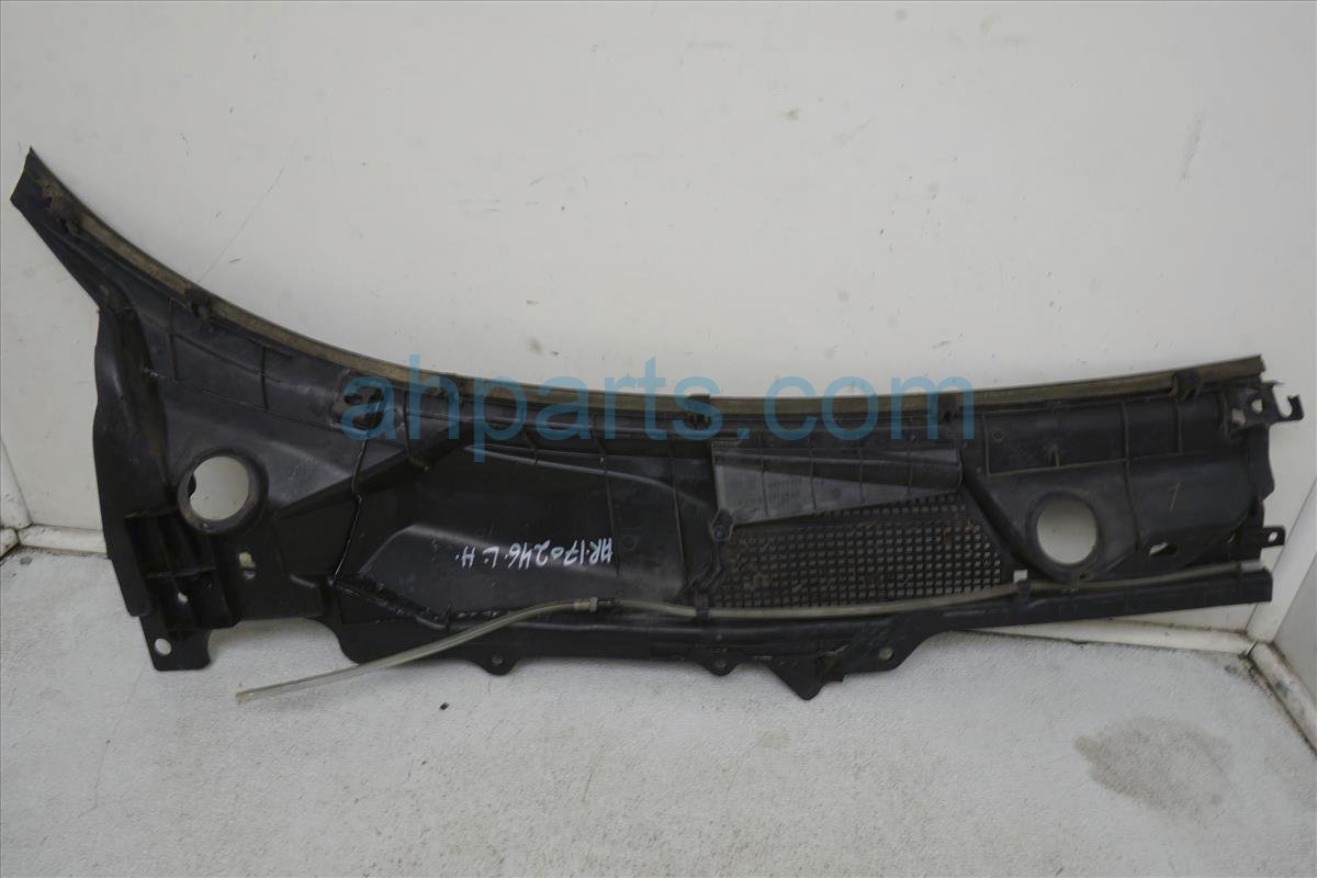 $29 Nissan LH COWL TOP ASSY