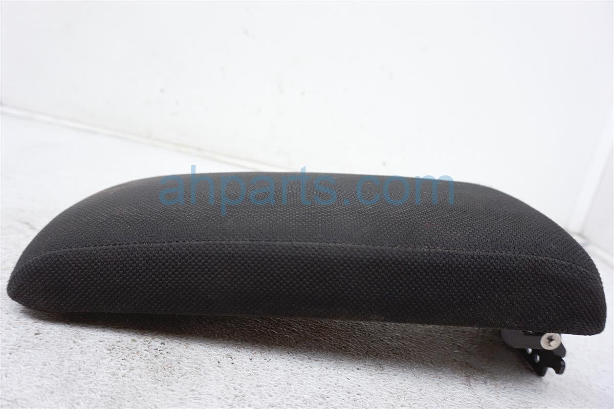 $50 Nissan CENTER CONSOLE ARM REST - BLACK