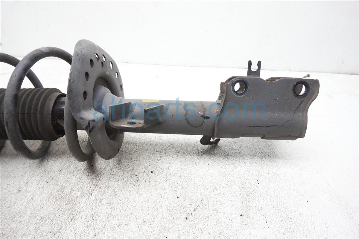 $75 Nissan FR/R STRUT SHOCK + SPRING -