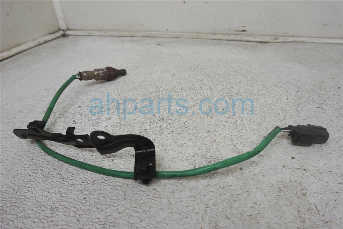 $25 Honda REAR EXHAUST MANIFOLD OXYGEN SENSOR