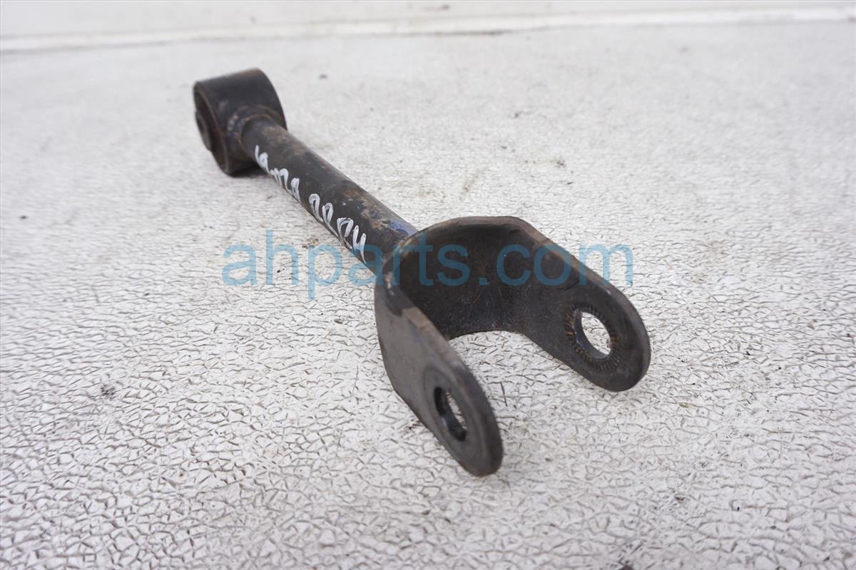 $30 Lexus RR/RH FORWARD UPPER CONTROL ARM