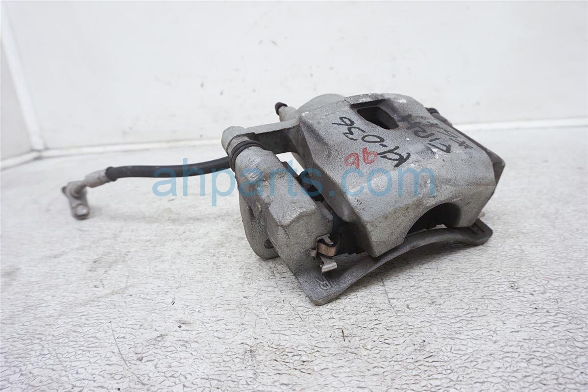 $35 Toyota FR/RH BRAKE CALIPER -