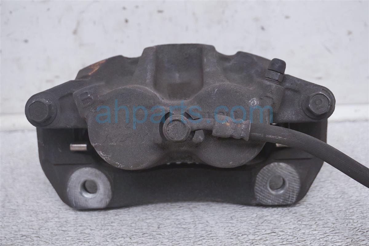 $35 Honda FR/R BRAKE CALIPER -