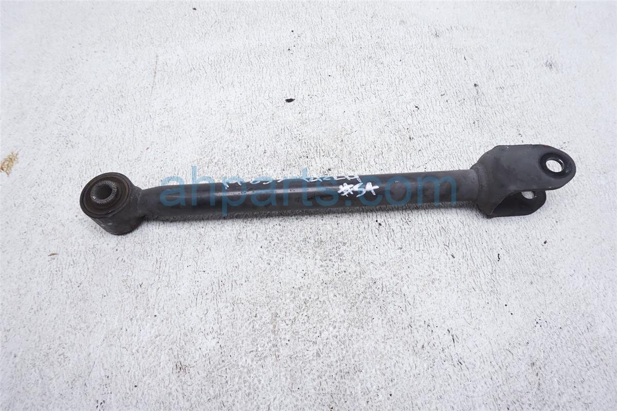 $28 Lexus RR/LH TRAILING ARM