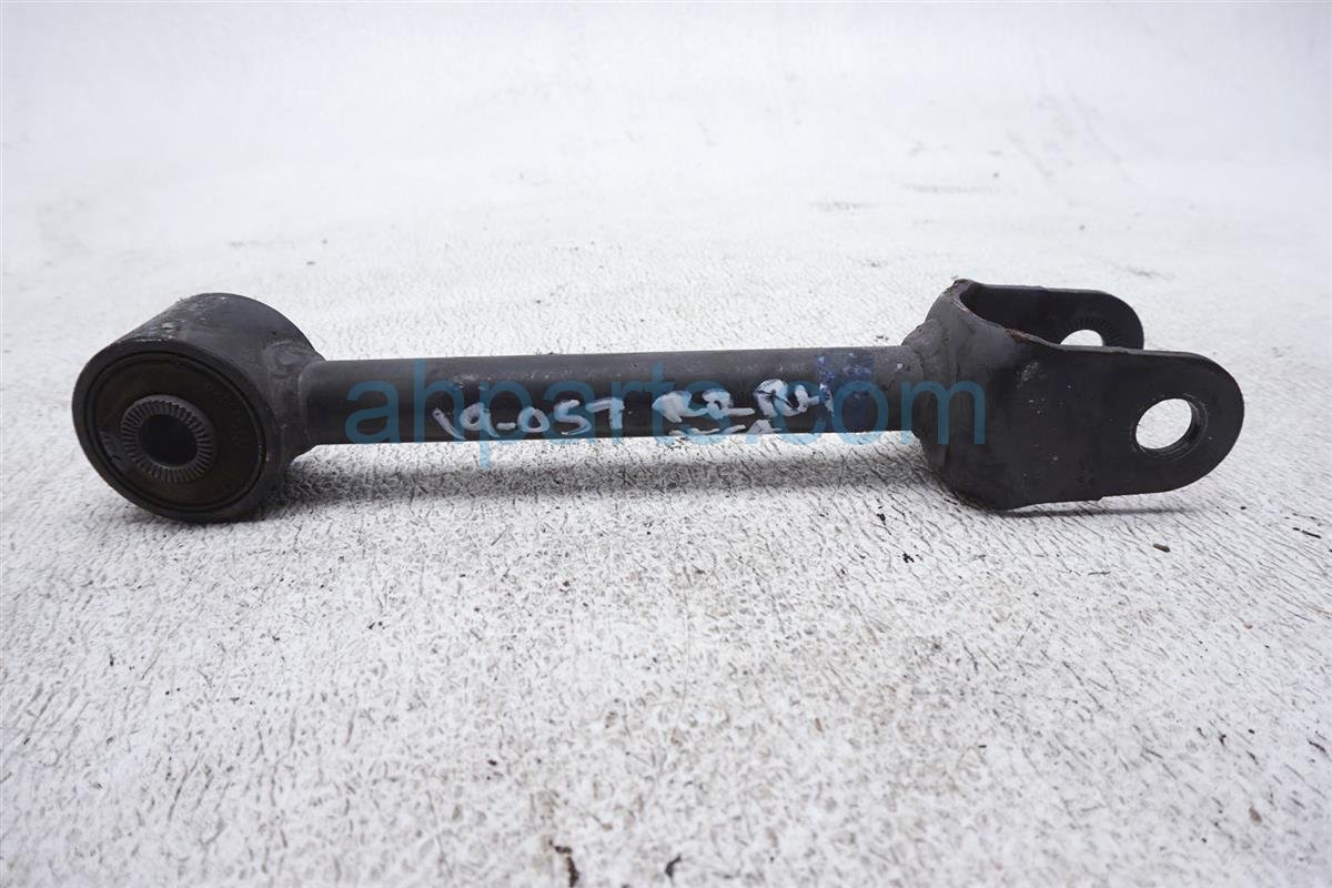 $30 Lexus RR/RH FORWARD UPPER CONTROL ARM