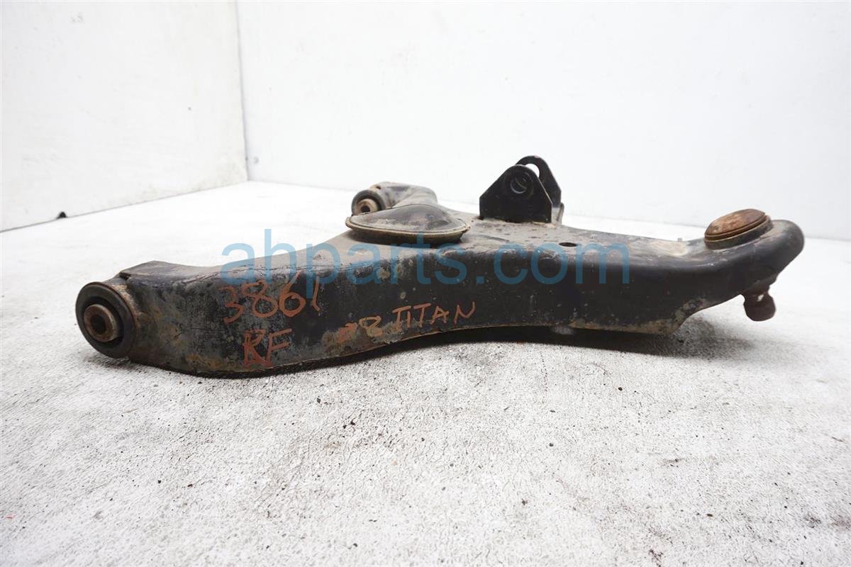 $75 Nissan FR/RH LOWER CONTROL ARM