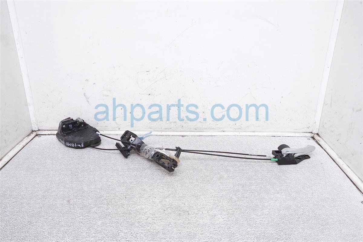 $40 Toyota RR/LH DOOR LOCK ACTUATOR