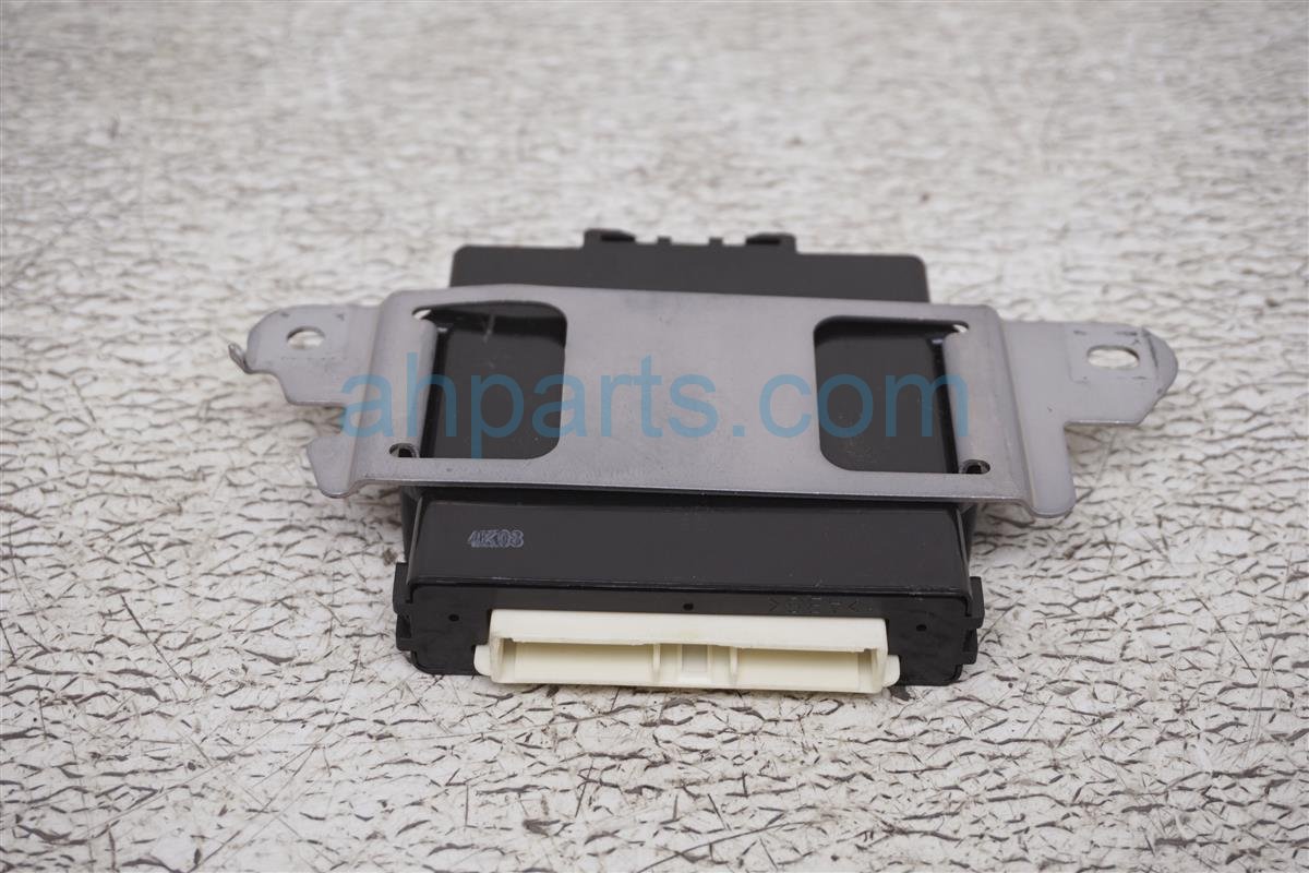 $35 Toyota SMART KEY CONTROL UNIT