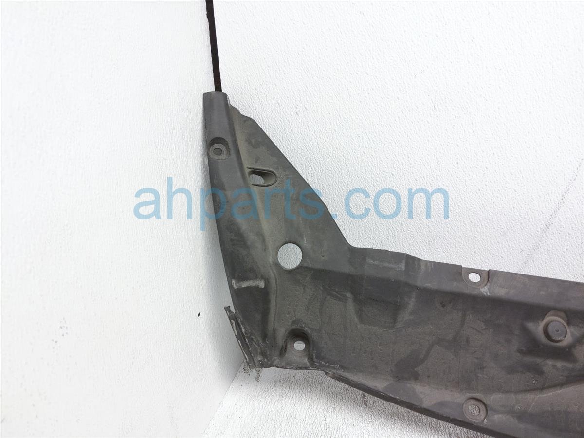 $10 Honda UPPER GRILLE ENGINE SIGHT SHIELD