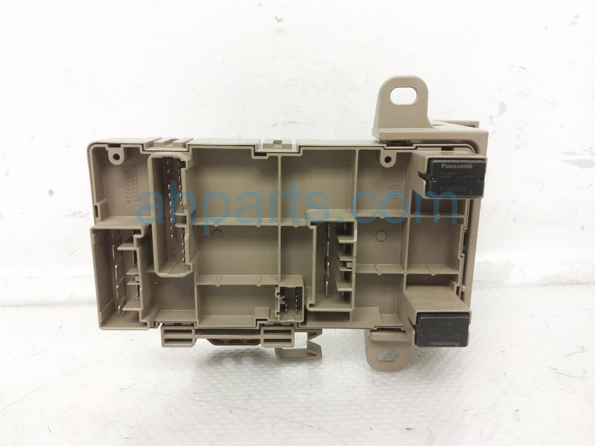 $45 Subaru CABIN FUSE BOX