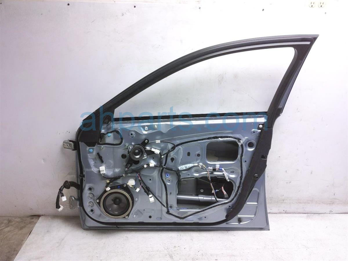 $199 Lexus FR/RH DOOR - LIGHT BLUE- SHELL ONLY