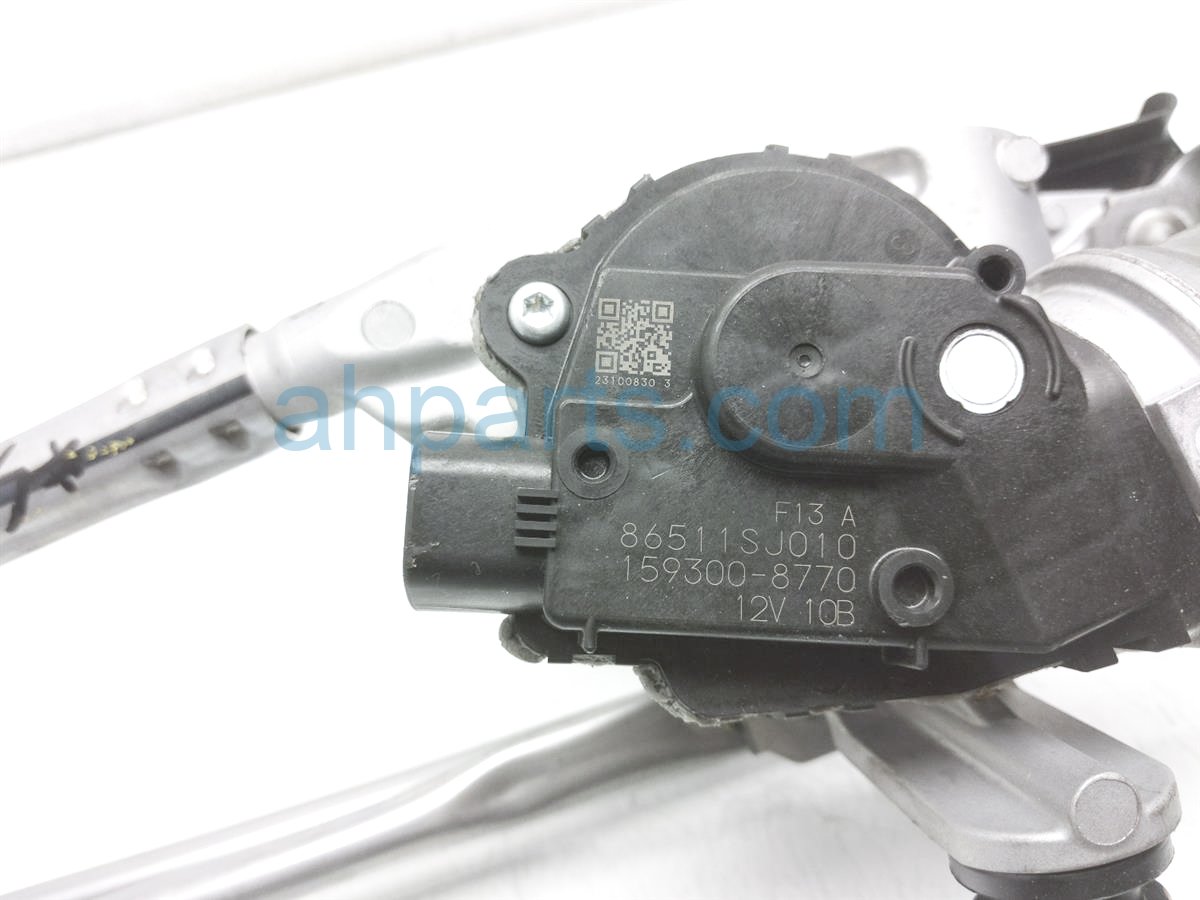 $95 Subaru WIPER MOTOR ASSY