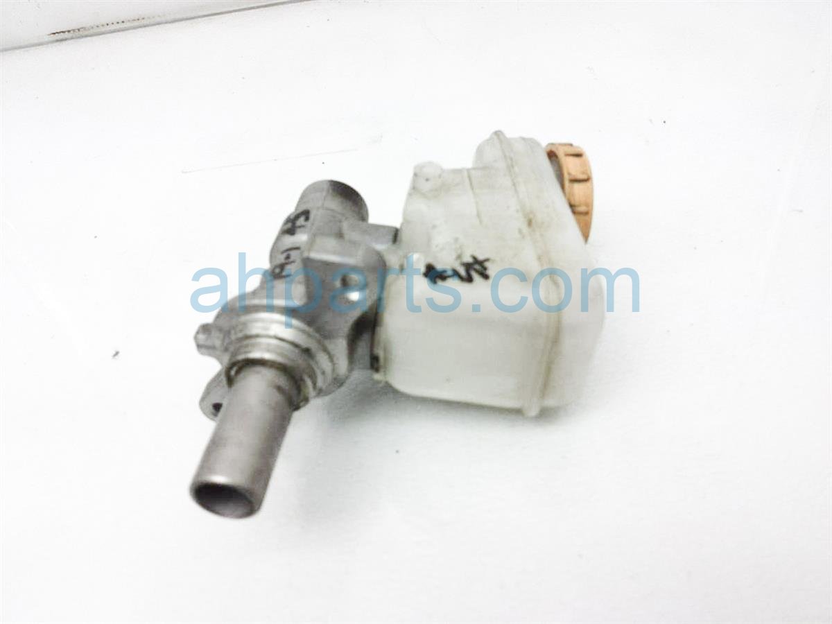 $35 Subaru BRAKE MASTER CYLINDER