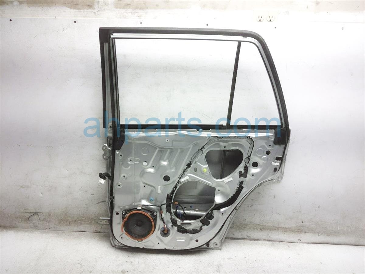 $189 Toyota RR/RH DOOR - SILVER - SHELL ONLY