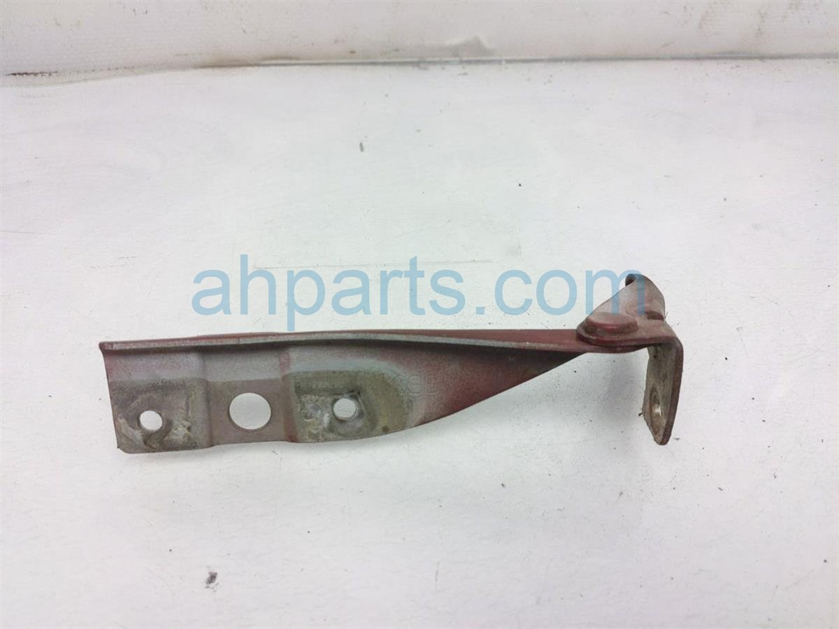 $7 Honda RH HOOD HINGE - RED