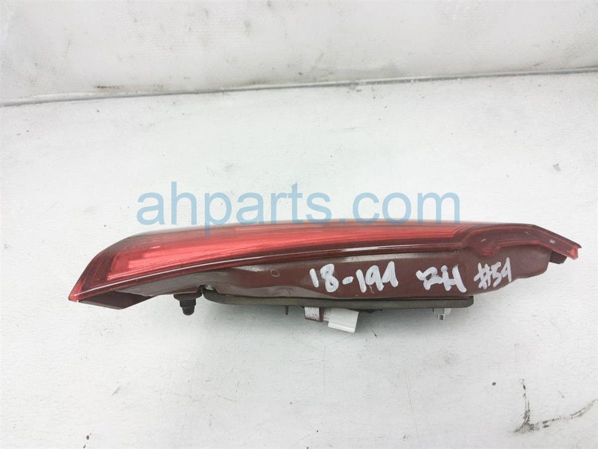 $99 Infiniti RR/RH TAIL LAMP (ON TRUNK)