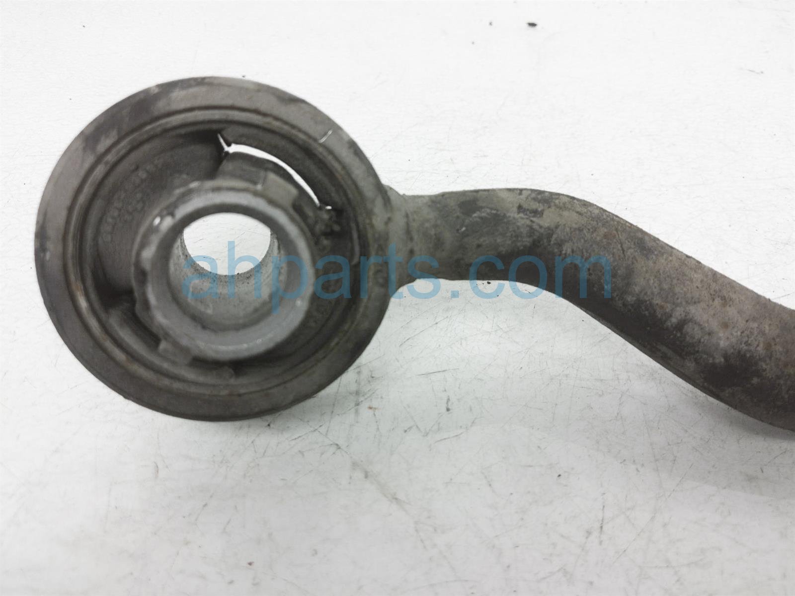 $40 Lexus FR/LH LOWER BACK CONTROL ARM