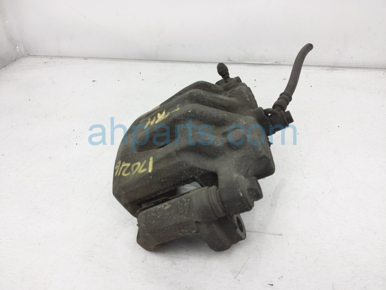 $30 Nissan FR/RH BRAKE CALIPER