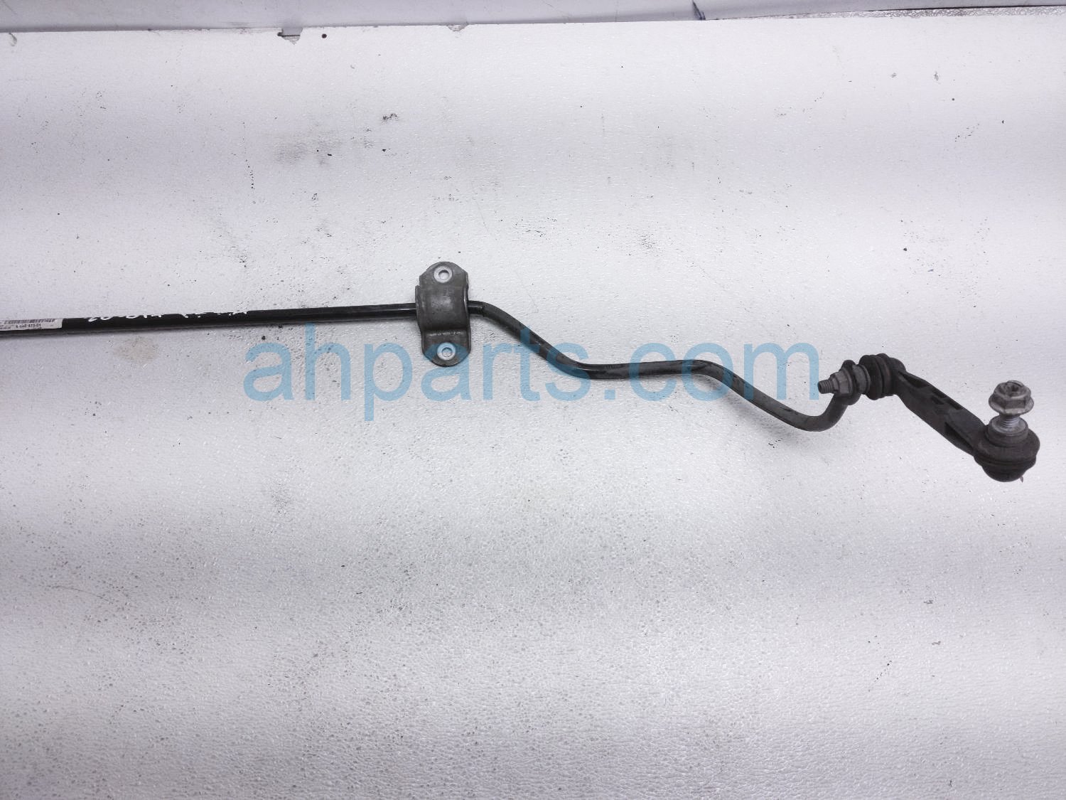 $50 BMW REAR STABILIZER / SWAY BAR