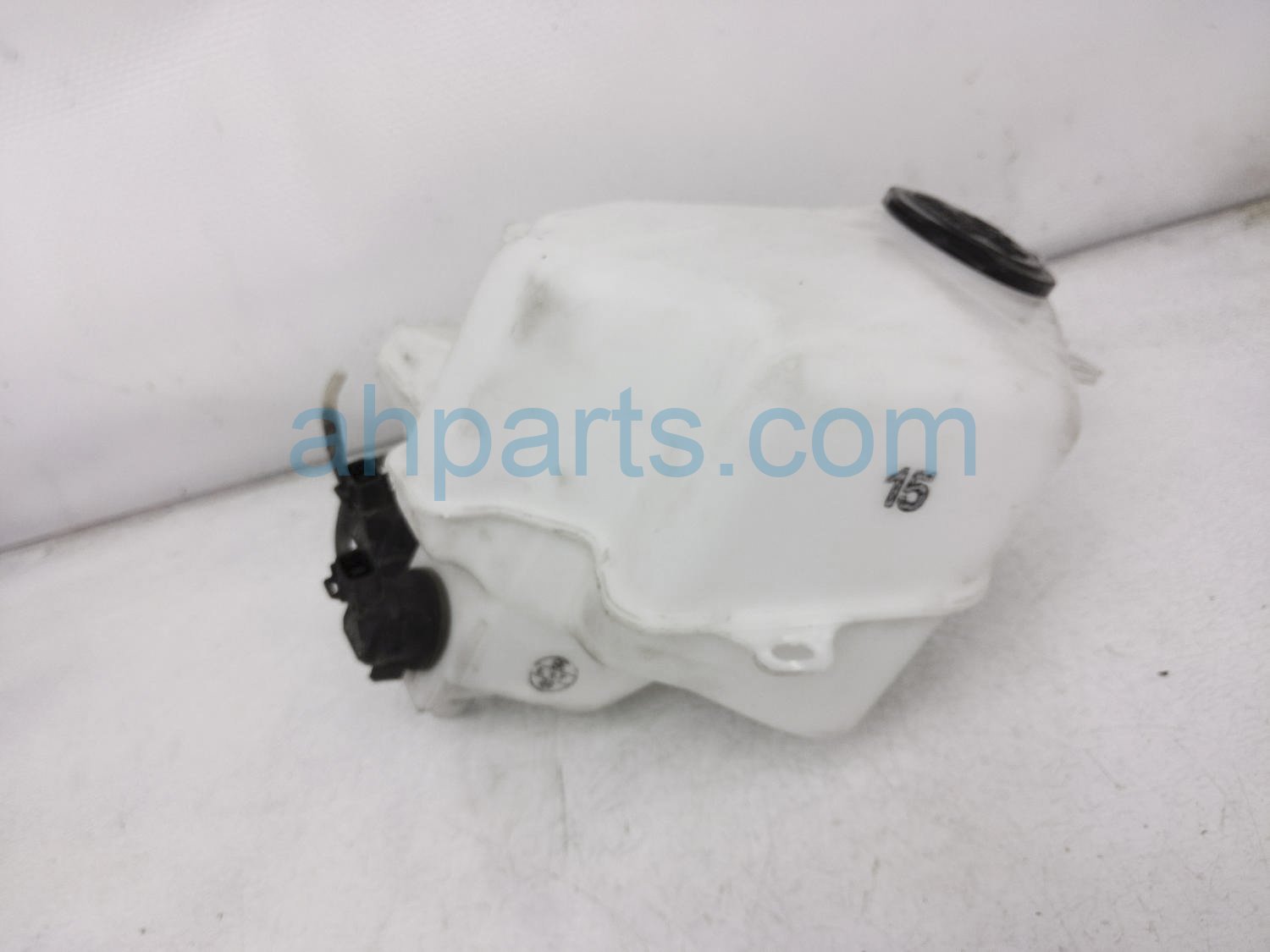 $34 Toyota WASHER RESERVOIR TANK