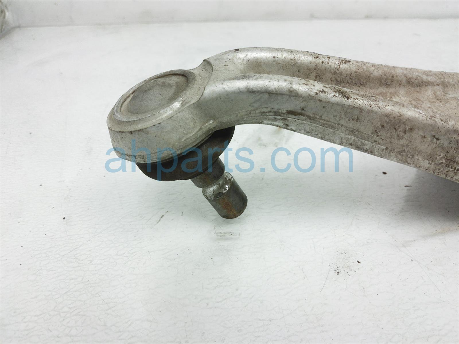 $45 Nissan RR/LH UPPER CONTROL ARM